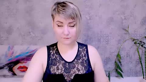 Snapshot of djullia chatting on 11-06-25, 07:09 djullia online show from 11-06-25, 07:09