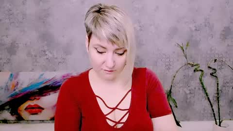 Snapshot of djullia chatting on 06-05-26, 06:42 djullia online show from 06-05-26, 06:42