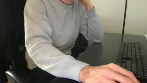 Snapshot of doctor_luv_69 chatting on 04-29-26, 06:28 doctor_luv_69 online show from 04-29-26, 06:28