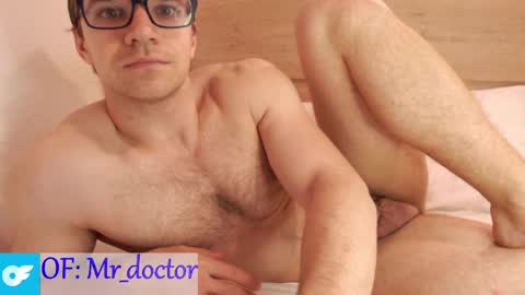 Snapshot of doctors_best_ chatting on 05-15-26, 10:50 doctors best online show from 05-15-26, 10:50
