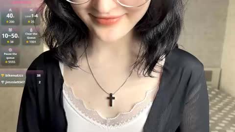 Annie PVT IS OPEN online show from 05-25-26, 09:54