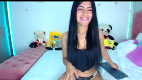 Snapshot of doe_sofi chatting on 01-02-25, 02:22 sofi online show from 01-02-25, 02:22