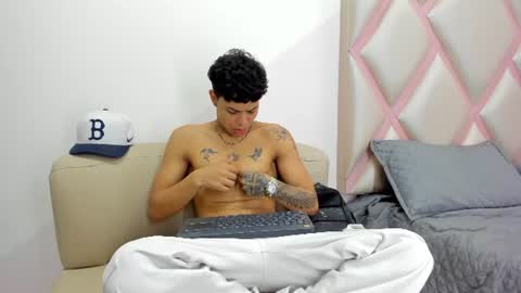 Dogan  online show from 06-11-26, 07:56