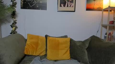 Betty online show from 01-23-25, 05:35