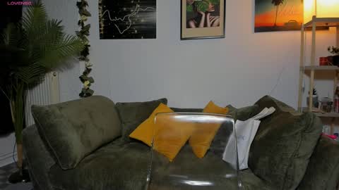 Betty online show from 02-09-25, 05:29