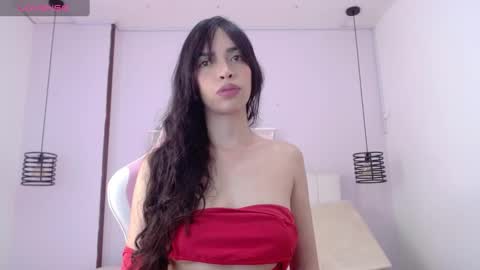 Snapshot of dolce_horny chatting on 12-13-24, 03:21 Dolce online show from 12-13-24, 03:21