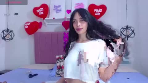 Dolce online show from 03-05-25, 05:39