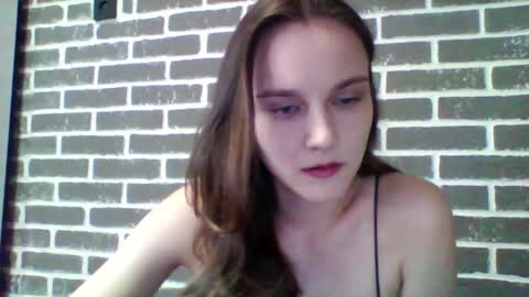 Snapshot of dolcezza_ chatting on 03-31-26, 03:45 dolcezza_ online show from 03-31-26, 03:45