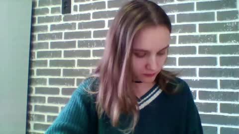 Snapshot of dolcezza_ chatting on 04-21-26, 11:27 dolcezza_ online show from 04-21-26, 11:27