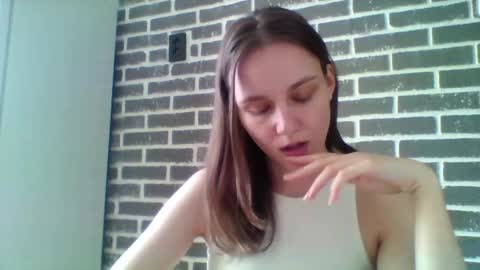 Snapshot of dolcezza_ chatting on 04-23-26, 12:29 dolcezza_ online show from 04-23-26, 12:29