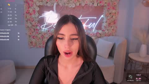 Dolcie  online show from 01-07-25, 05:42