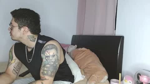 Auro and Santiago online show from 01-23-25, 03:05