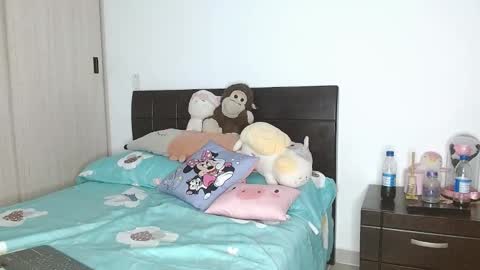 Auro and Santiago online show from 02-05-25, 03:13