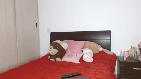 Auro and Santiago online show from 03-02-25, 04:28