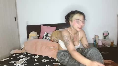 Auro and Santiago online show from 03-09-25, 02:50