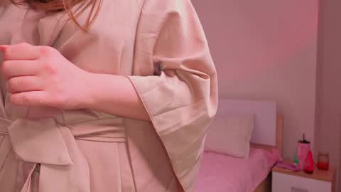 Ann online show from 04-17-26, 06:27