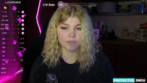 Snapshot of doll_chloe_ chatting on 12-06-24, 07:10 Chloe online show from 12-06-24, 07:10