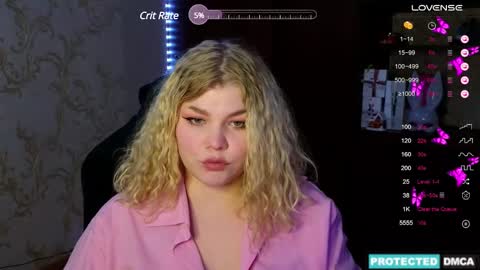 Snapshot of doll_chloe_ chatting on 12-11-24, 07:25 Chloe online show from 12-11-24, 07:25