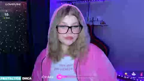 Snapshot of doll_chloe_ chatting on 12-29-24, 09:20 Chloe online show from 12-29-24, 09:20