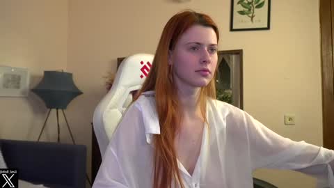 Snapshot of doll_lesli chatting on 02-02-25, 05:15 Your doll Lesli online show from 02-02-25, 05:15