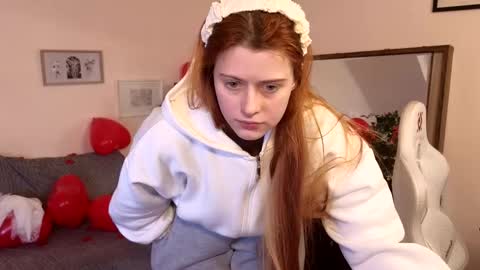 Snapshot of doll_lesli chatting on 02-16-25, 03:05 Your doll Lesli online show from 02-16-25, 03:05