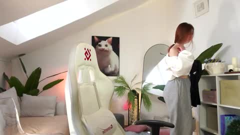 Your doll Lesli online show from 03-04-26, 10:21