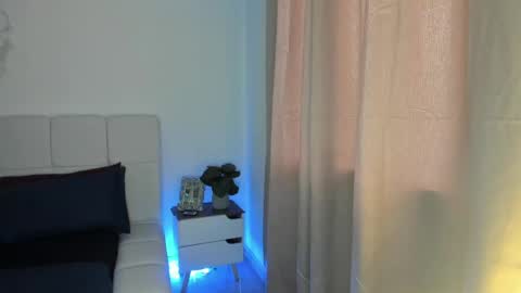 doll_oriana online show from 04-23-26, 09:50