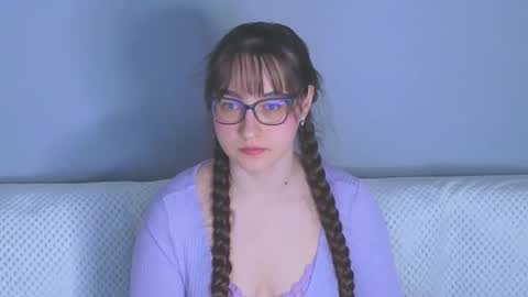 Tessa online show from 04-06-26, 02:20