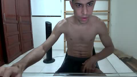 DollarHot30 online show from 12-24-24, 04:11