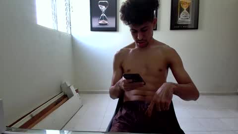 DollarHot30 online show from 01-25-25, 03:41