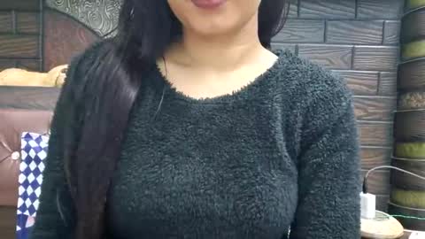 Snapshot of dollmeenu chatting on 10-30-25, 05:42 dollmeenu online show from 10-30-25, 05:42