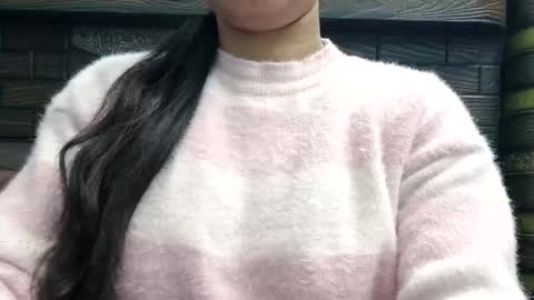 Snapshot of dollmeenu chatting on 11-19-25, 08:25 dollmeenu online show from 11-19-25, 08:25