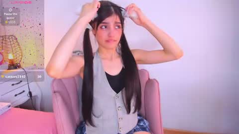 Snapshot of dolly_kitter chatting on 07-22-26, 11:57 dolly_kitter online show from 07-22-26, 11:57