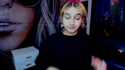 Dolly pocket online show from 03-24-26, 09:09