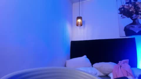 Call me Zoe  online show from 02-18-26, 05:58