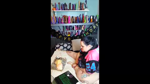 dollydarkside online show from 05-14-26, 12:06