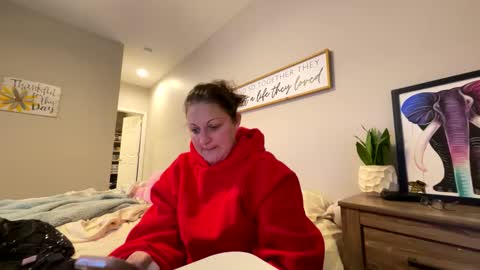 Dolly online show from 03-02-25, 12:20