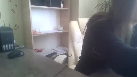 Snapshot of dollyroma chatting on 11-11-25, 08:36 DollyRoma online show from 11-11-25, 08:36