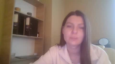 Snapshot of dollyroma chatting on 11-18-25, 07:35 DollyRoma online show from 11-18-25, 07:35