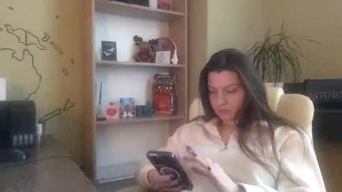 DollyRoma online show from 01-15-26, 10:09