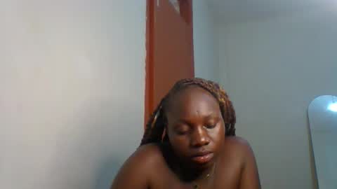 dollyvee online show from 04-15-26, 06:15