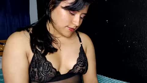 Snapshot of dollywdoll chatting on 06-02-26, 03:19 dollywdoll online show from 06-02-26, 03:19