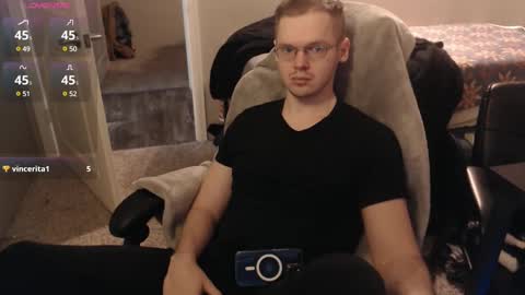 Snapshot of doloresman chatting on 02-19-25, 09:47 doloresman online show from 02-19-25, 09:47