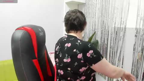 DoloresSea online show from 03-02-25, 05:23