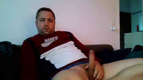 Snapshot of dombio_12 chatting on 09-23-25, 04:21 dombio_12 online show from 09-23-25, 04:21