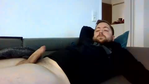 Snapshot of dombio_12 chatting on 10-11-25, 11:20 dombio_12 online show from 10-11-25, 11:20