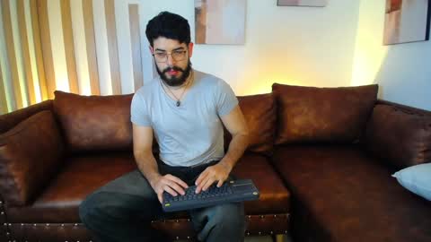 Snapshot of domboy_ chatting on 05-28-26, 09:12 domboy online show from 05-28-26, 09:12
