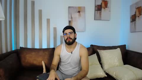 Snapshot of domboy_ chatting on 06-02-26, 08:44 domboy online show from 06-02-26, 08:44