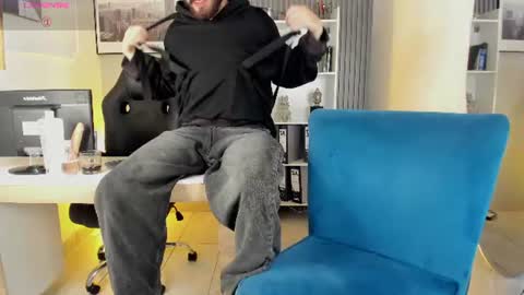 domboy  online show from 07-31-26, 08:52