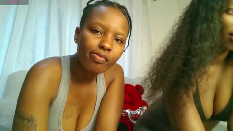 Snapshot of domecesy chatting on 01-08-26, 02:41 Amarie noels online show from 01-08-26, 02:41